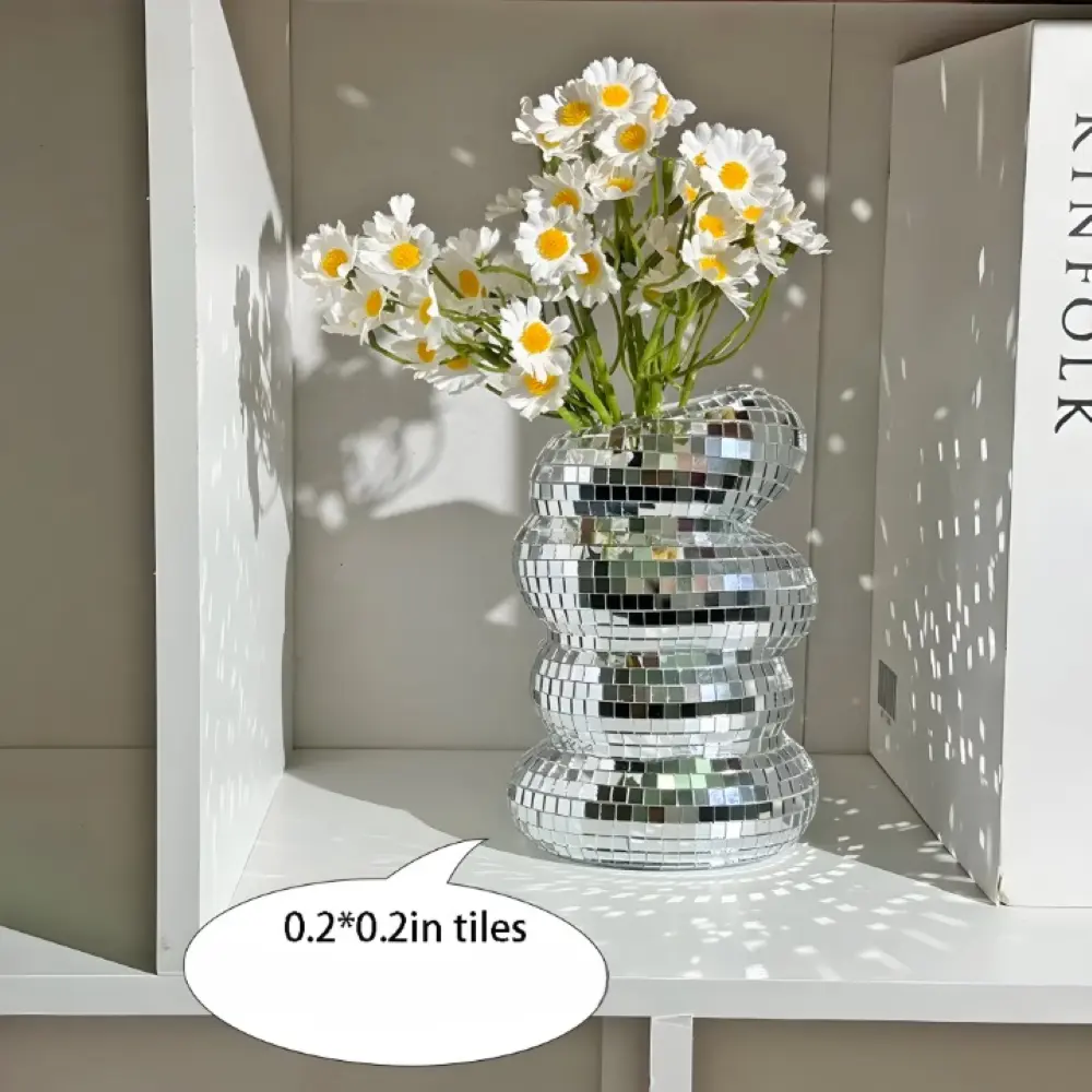 Disco-Vase – Spiegelkacheln im Spiralmuster – Bild 4