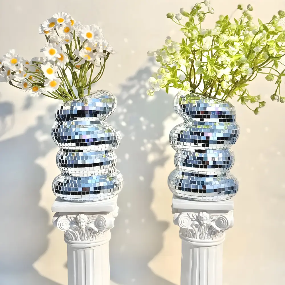 Disco-Vase – Spiegelkacheln im Spiralmuster – Bild 5